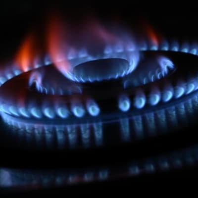 Gas customers face higher bills sooner as exodus grows
