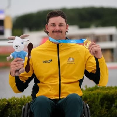 Aussie paddlers fire up at canoe world championships