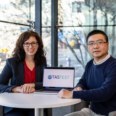 Scientist's brainstorm transforms dementia-risk testing
