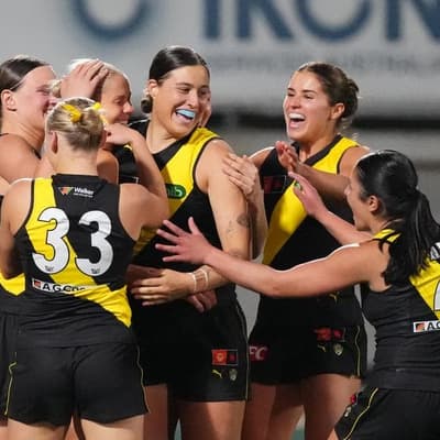 Tigers pip Bombers in AFLW Dreamtime classic