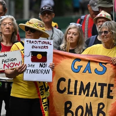 Fracking protests prompt police presence at conference