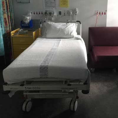 More patients stranded as bed-block crisis worsens