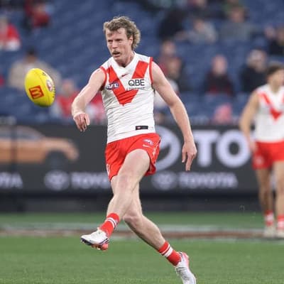 Swans dismiss trade 'speculation' amid uncertainty