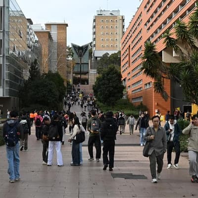 Concession card call for all Aussie uni students