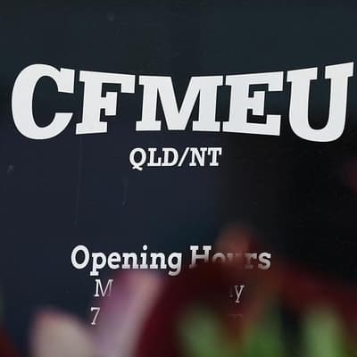 Director arrested, CFMEU office raided in police sting