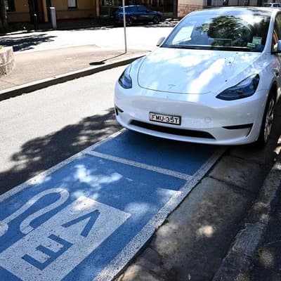 Electric car surge strains Australia's charging network