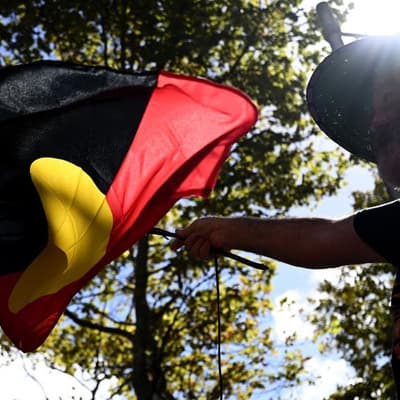 Police settle as visits leave Indigenous kids 'in fear'