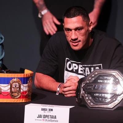 Garcia-Benn spark chaos but Opetaia all business