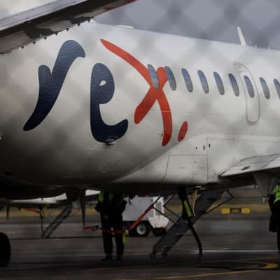 Bush battlers beg airlines for budget flights