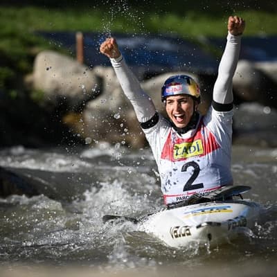 Fox reigns in Spain to secure another world canoe title