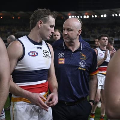 Crows make decision on tenure of head coach