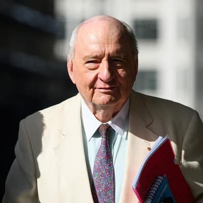 ‘Generous’ Alan Jones supported accuser in tough times