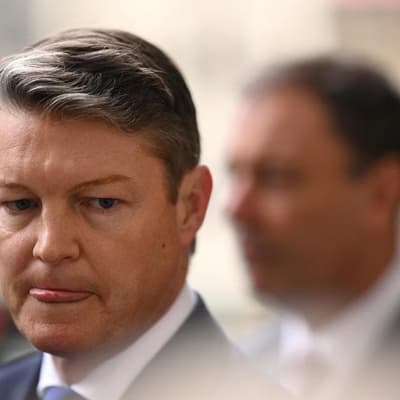 Labor struggles to turn election tide under new premier