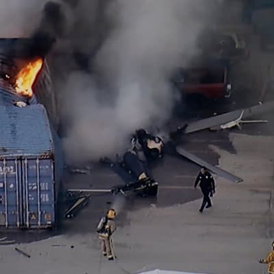 News helicopter crashes in Los Angeles, killing three