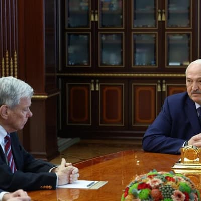 Twenty-five Belarus prisoners freed, US expects more
