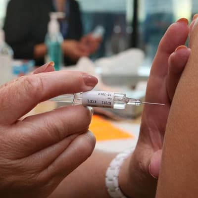 Loss-making vaccine maker agrees investors 'frustrated'