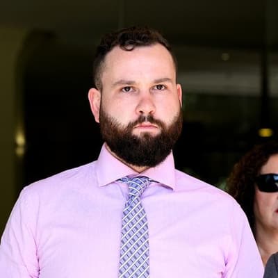 Cop cleared of hotel room rape after Warcraft meet-up