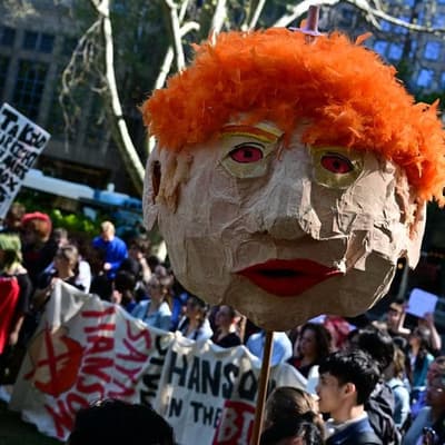'I don't like it': second student wave protests Hanson