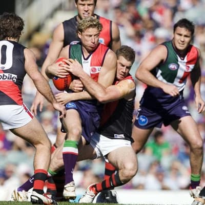 'Blown away': Dockers icon to present premiership cup
