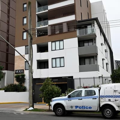 Widened search, gangland probes after boy shot in face