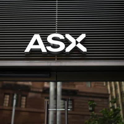 Aussie shares creep higher as tech stocks rally