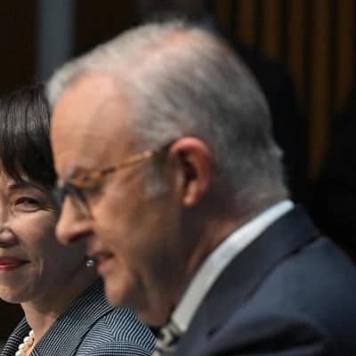 Japanese leader, PM face-to-face after 'melon-gate'