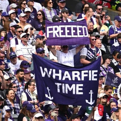 Wharfie Time as Dockers turn MCG purple