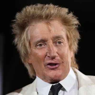 Rod Stewart announces his retirement