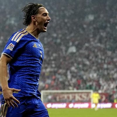 Mancini's second coming has smooth lift-off in Turkey