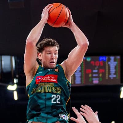 JackJumpers beat Melbourne in NBL thriller