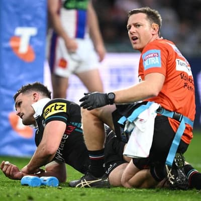 Hip-drop tackle added to rugby's global rule book