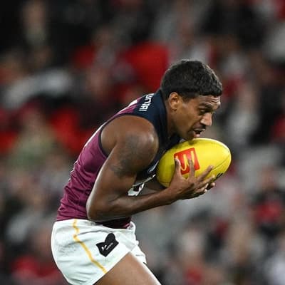 Lions defender keen to join Bombers, Suns snare duo
