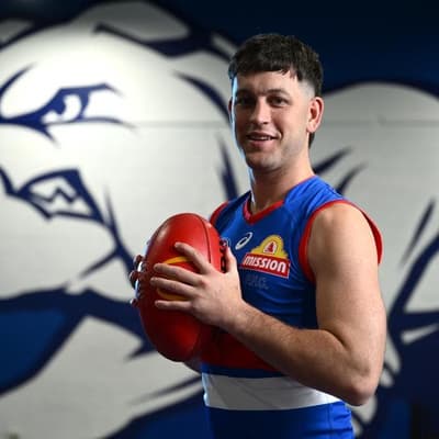 New Dog Butters mulled making AFL exit public in-season