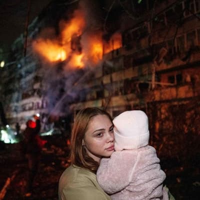 Russia hits Ukraine energy facilities despite ceasefire