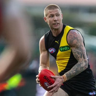 Triple Tiger flag winner joins Dockers, Mzungu promoted