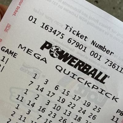 Breakfast in bed awaits $100 million lottery winner