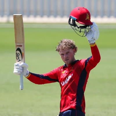 South Australian star batters Bulls in record fashion