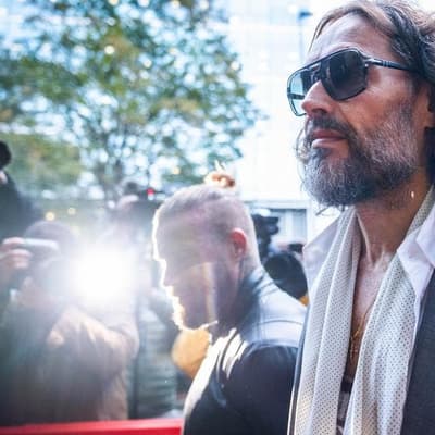 'Bubbly' Brand accuser turned to alcoholism, court told