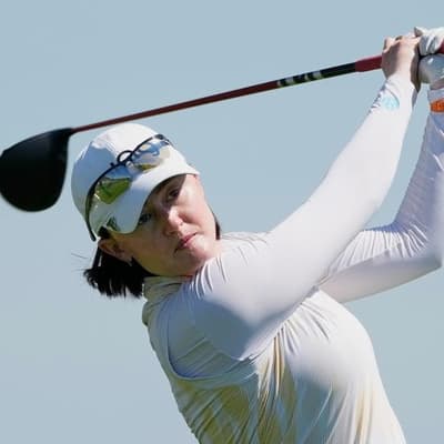 Aussie Davidson fourth halfway through BMW Championship