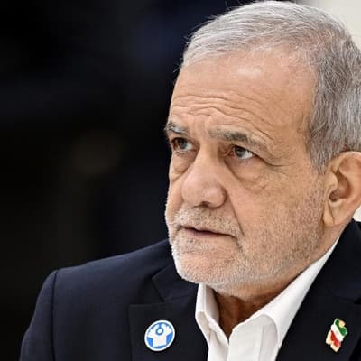 Iran remains open to talks with US, envoy says