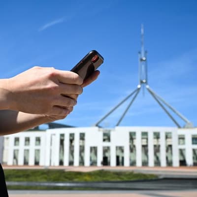 'Very bruised' public servants can't scrub social media