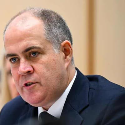 ABC boss apologises to Stan Grant after Q&A call