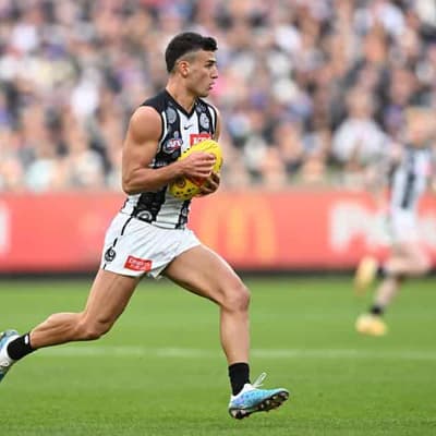 Brownlow favourite Daicos likely to be fined for punch