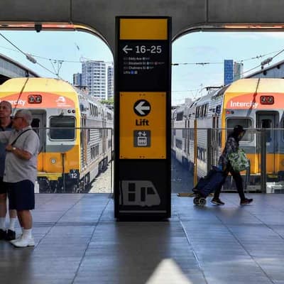 Urgent fix blitz to get Sydney's trains back on track