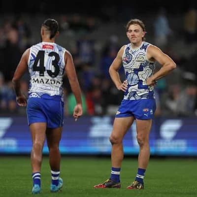 Kangaroos communication breakdown led to bench blunder