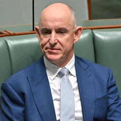 MP Stuart Robert faces conflict of interest calls