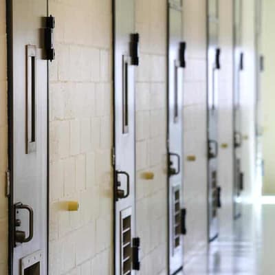 Man's shiv broke off in guard's eyelid in cell attack