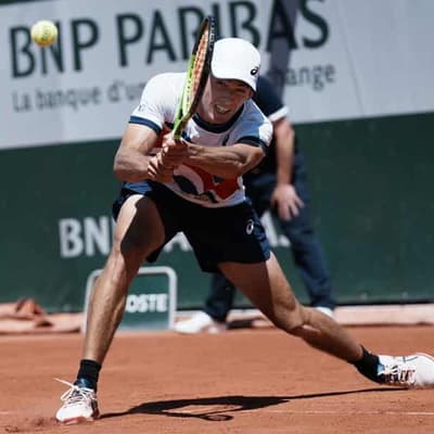 De Minaur leads four Aussie men into Paris second round