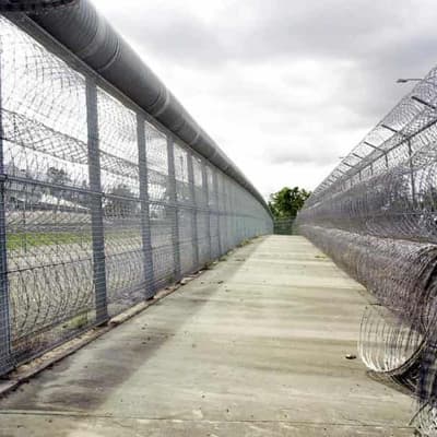 Calls for reform to Qld justice system 'in crisis'