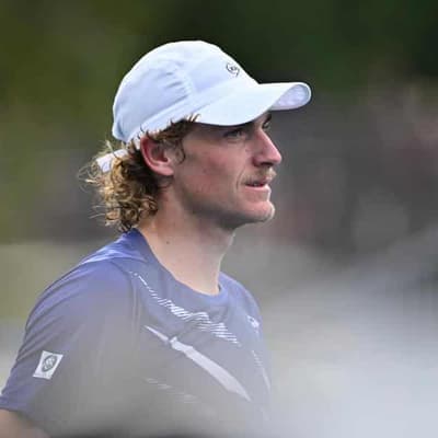 Purcell wins all-Sydney battle with Thompson in Paris